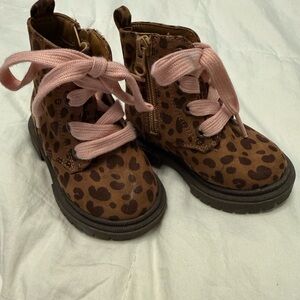 Cat & Jack Leopard Print Kids Boots with Pink Laces